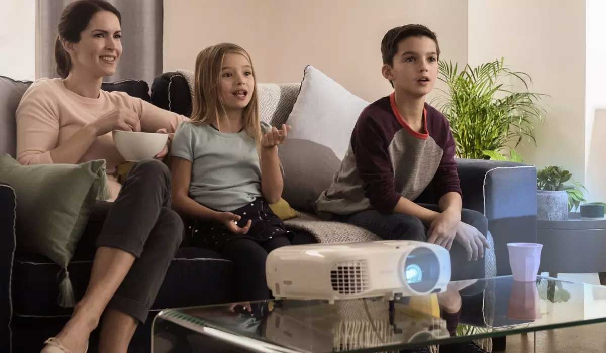 Home theatre projectors