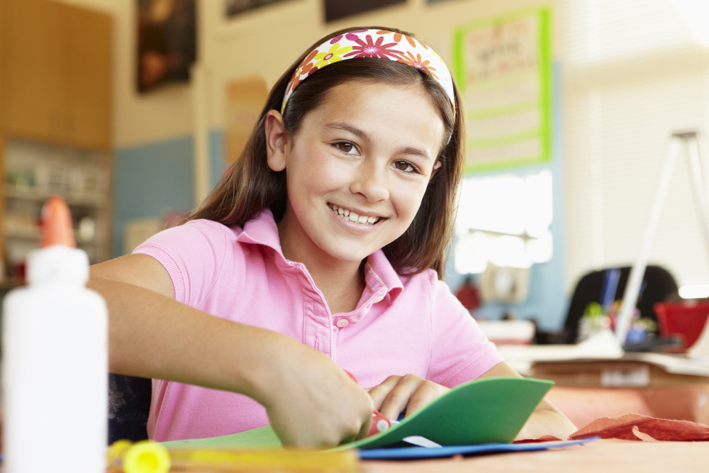 She enjoy learning but. She enjoy learning but. She enjoy learning but. Студентка картинка. English надпись.